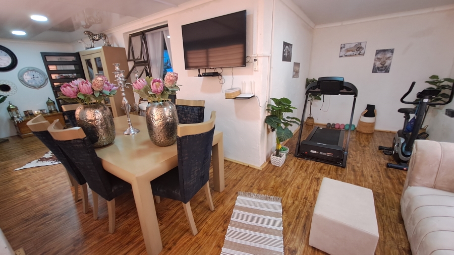 4 Bedroom Property for Sale in Villiers Free State